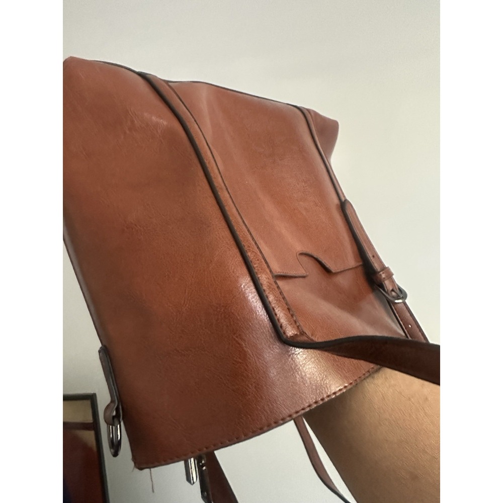 Large Brown Faux Leather Tote Bag Minimalist Shoulder Handbag Pre-Owne - Picture 9 of 16